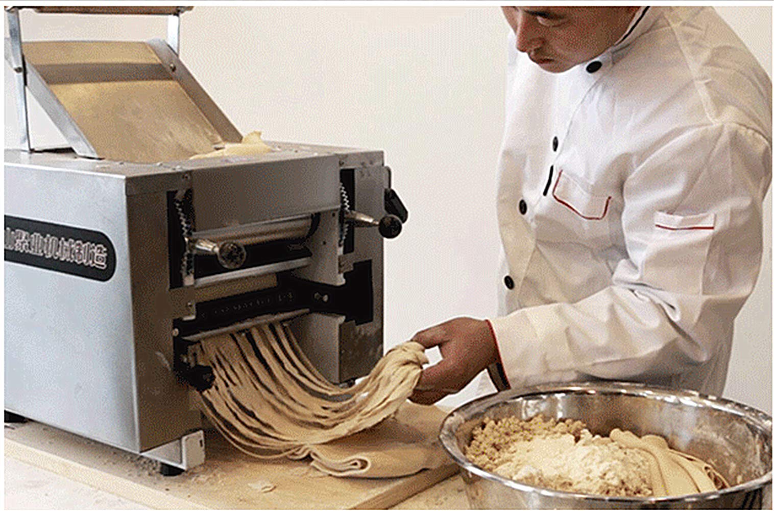 Amazon｜BAOSHISHANパスタマシー交換切刃 パスタ機 製麺機ヌードル製造